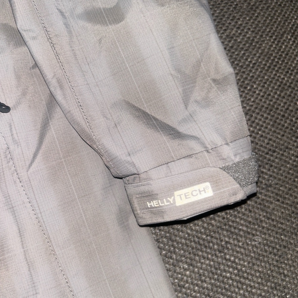 Helly Hansen Light Gray Hellytech Hooded Jacket - image 4